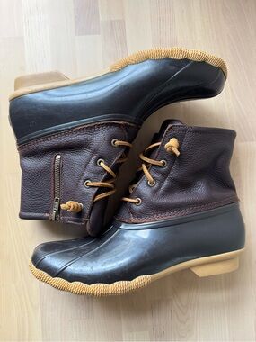 Sperry Brown Leather and Black Rubber Duck Boots with Tan Soles